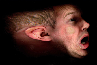 2006. Szkennelt önarckép